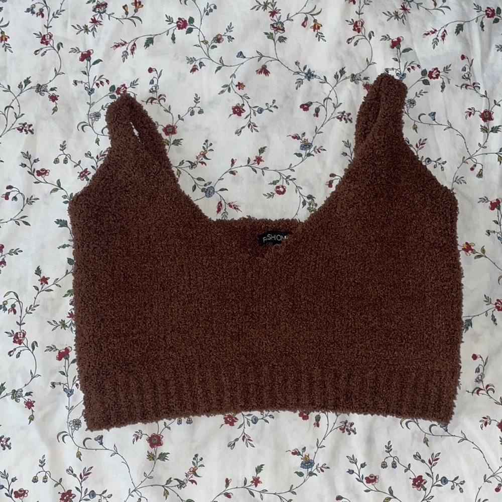 Brown lounge top from Fashion Nova